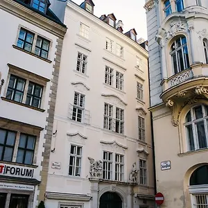 Living City Center Wiedeń